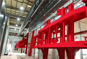 Automatic spray painting/powder coating hardware suspension line