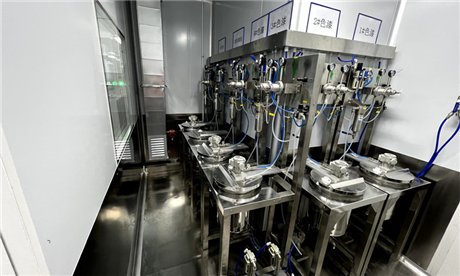 Integrated paint supply system